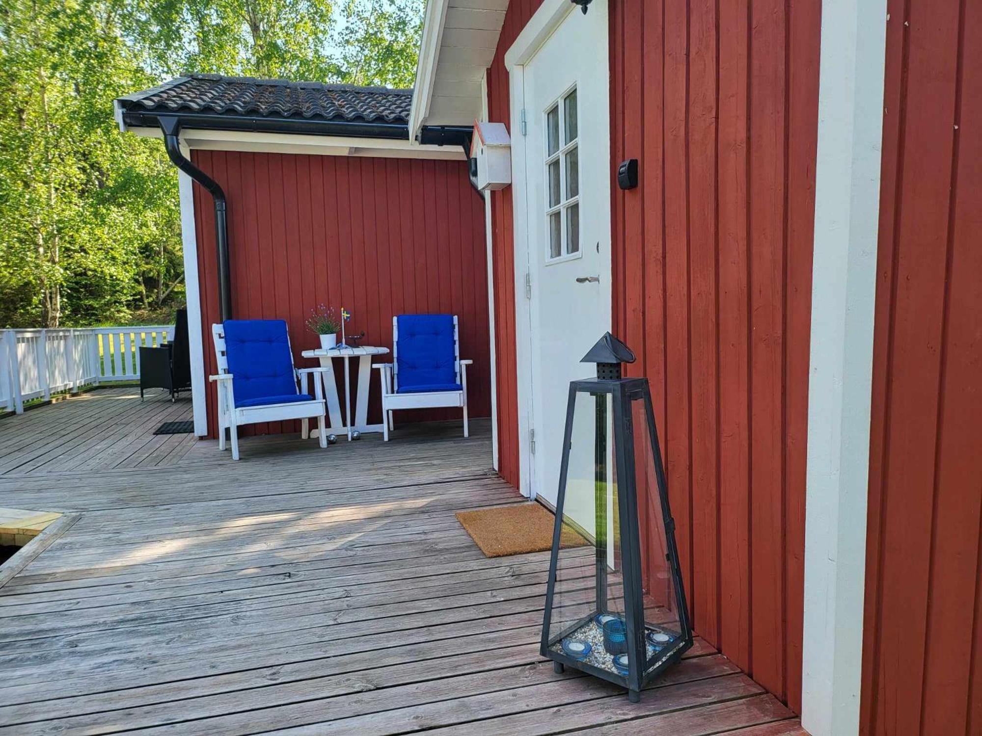 Villa Minihus Med Stor Traedgardstomt Naera Golf Och Hav Trosa Exterior foto